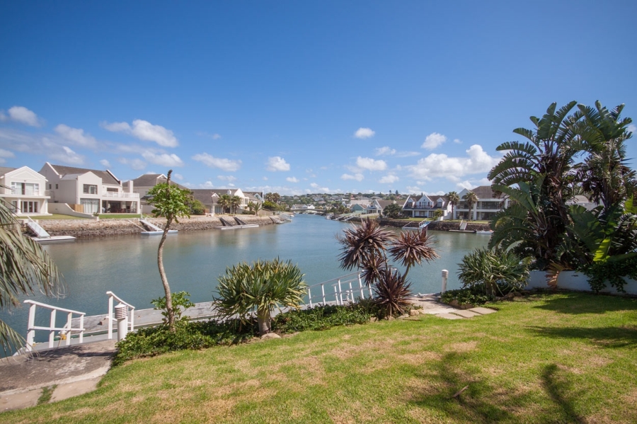 5 Bedroom Property for Sale in Royal Alfred Marina Eastern Cape